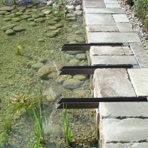Teich mit Sitzplatz